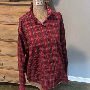Patagonia Red and Gray Plaid Button Down 100% Cotton Shirt
